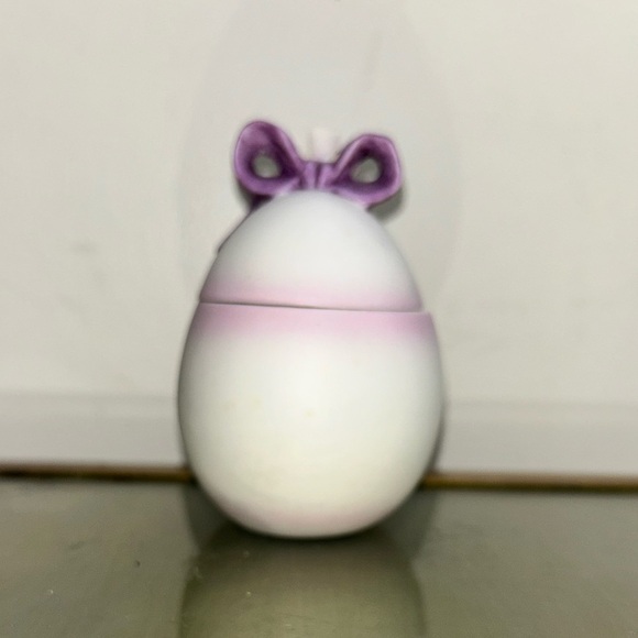 Vintage Floral Lefton China Hand Painted Porcelain Easter Egg Trinkets - Picture 8 of 10